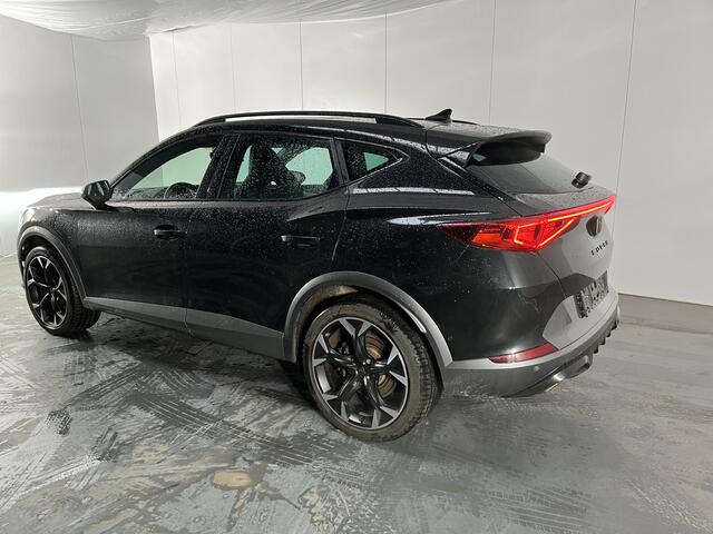 Cupra Formentor 1.4 e-Hybrid VZ Performance / AUTOMAAT/ PANO/ 245 PK/ ELEK.KLEP/ TREKHAAK/ MEMORY SEAT/ PARK.SENSOR.V+A/ 360 CAMERA/ STUUR+STOEL VERWARM./ ACC/ FULL LINK/ DODE HOEK/ DAB/ NAVI/ LED/ RIJ-MODI/ ISOFIX
