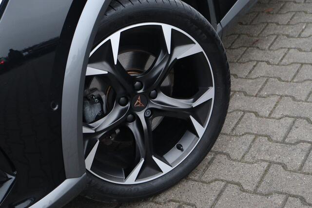 Cupra Formentor 1.4 e-Hybrid Performance | Pano | Leder | Memory |