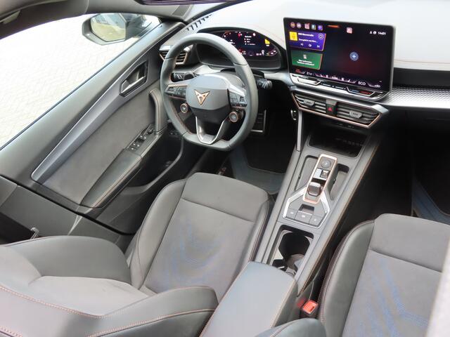 Cupra Formentor 1.5 TSI e-Hybrid Business | pano dak | elektrische verstelbare stoel | schaalstoelen