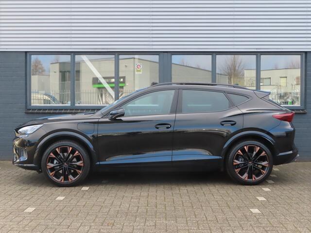 Cupra Formentor 1.5 TSI e-Hybrid Business | pano dak | elektrische verstelbare stoel | schaalstoelen