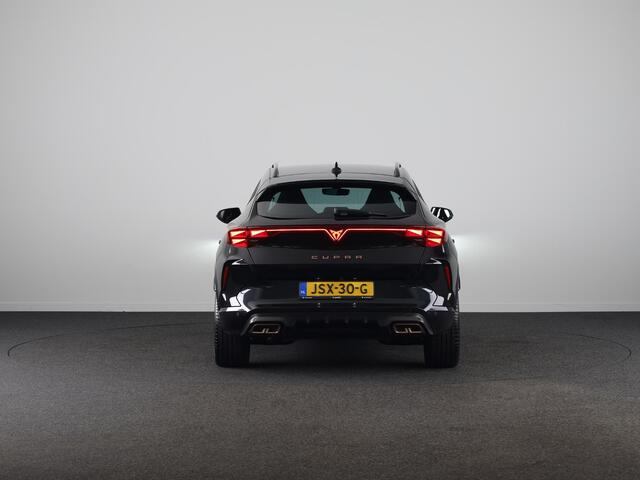 Cupra Formentor 1.5 TSI e-Hybrid VZ Performance 272PK | 19 Inch | DCC | 360 Graden Camera | Predictive Adaptieve Cruise Control | Elektrisch verstelbare stoel |