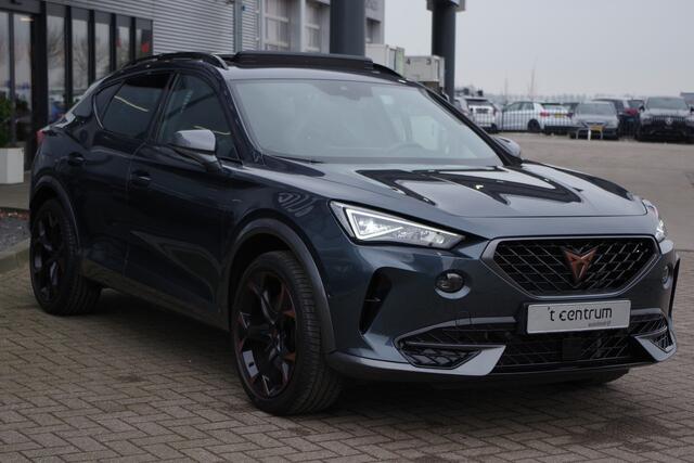 Cupra Formentor 1.4 e-Hybrid VZ 245 PK Performance, Panoramadak, Leder, Winterpakket, Sfeerverlichting