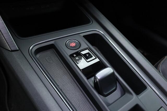 Cupra Formentor 1.4 e-Hybrid VZ 245pk | Adapt. Cruise | Camera | Apple CarPlay | Keyless | Navi | 19'' | LED | SOH 96% |