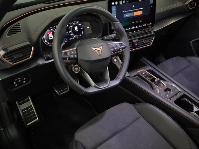 Cupra Formentor 1.5 TSI e-Hybrid Business 204 pk Automaat (DSG) | Navigatie | partkeersensoren (Park assist) | Rondomzicht camera | Adaptieve cruise control | Stoelverwarming |