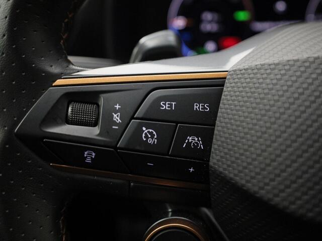 Cupra Formentor 1.4e-Hybrid 180kW/245PK DSG VZ Performance · 360°Camera + Parkeersensoren · Apple/Android Car Play · Navigatie