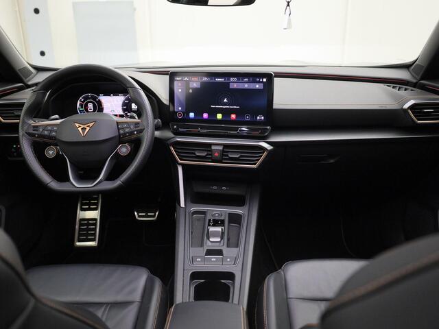 Cupra Formentor 1.4e-Hybrid 180kW/245PK VZ Performance DSG · Panoramadak · Leder · Apple/Android Car Play ·