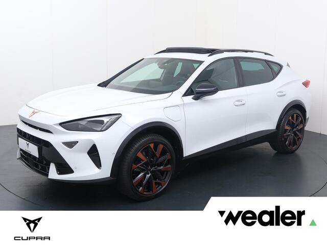 Cupra Formentor 1.5 TSI e-Hybrid VZ Extreme | 272 PK | SoH 100% | Panoramadak | 360 graden camera |Sennheiser geluidssysteem | Adaptive cruise control | Matrix LED koplampen |