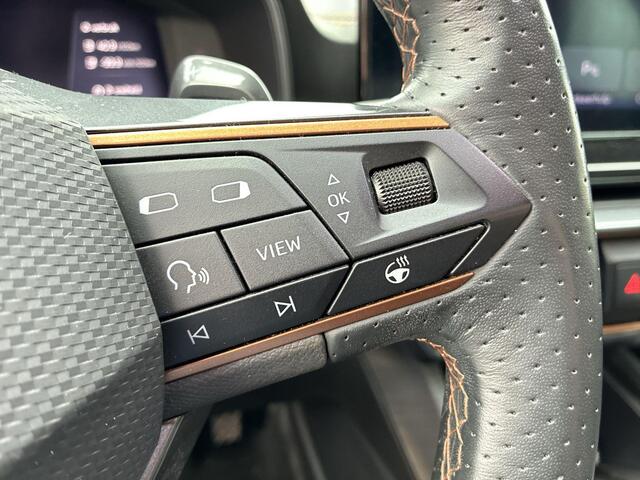 Cupra Formentor 1.4 TSI 204pk DSG e-Hybrid Essential Limited · Panoramadak · Camera · Apple/Android Car Play · Stuurwielverwarming · Keyless · Sfeerverlichting ·