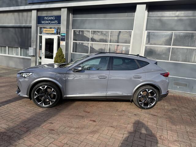 Cupra Formentor 1.4 e-Hybrid Performance VZ 245 PK f1 stuur Bj 2022 Km 59.000 Nap 1e eigen