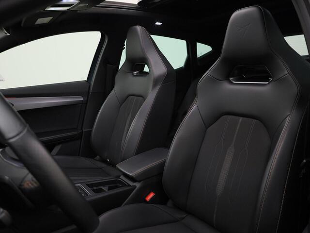 Cupra Formentor 1.4e-Hybrid 180kW/245PK VZ Performance DSG · Panoramadak · Camera + Parkeersensoren · Apple/Android Car Play ·