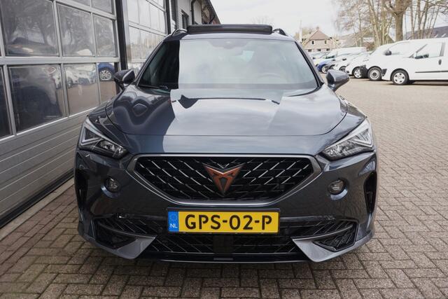 Cupra Formentor 1.4 e-Hybrid VZ Copper Edition Schuif/kanteldak/Trekhaak/Camera!