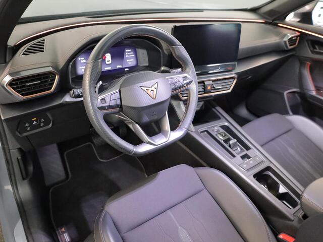 Cupra Formentor 1.4 e-Hybrid Business 204 pk Automaat (DSG) | Navigatie | Parkeersensoren (Park assist) | Achteruitrijcamera | Keyless |