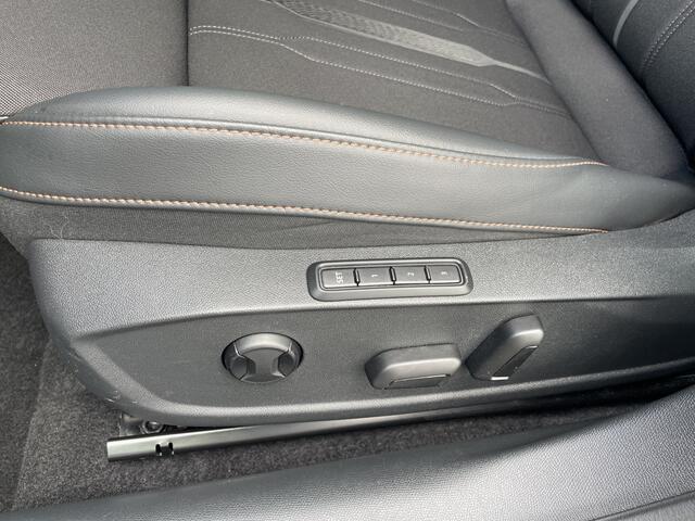 Cupra Formentor 1.4 e-Hybrid VZ Copper Edition Pano/Schuifdak | Elec.stoel | Trekh | Stoel/stuurverw. | 360*