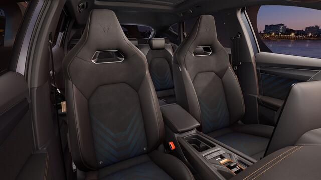 Cupra Formentor 1.5 TSI e-Hybrid 272 6DSG VZ Performance | Achteruitrijcamera | Digitaal instrumentenpaneel (Virtual Cockpit) | Draadloze Apple CarPlay(TM), Android Auto(TM)