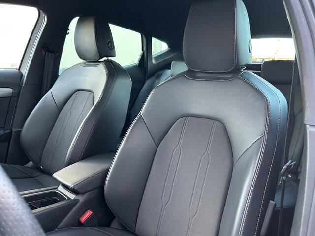 Cupra Formentor 1.4 e-Hybrid Business | PLUG IN Hybrid 204 pk | Adaptive Cruise Control | LED |