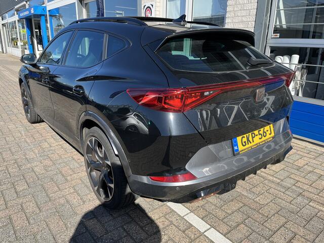 Cupra Formentor 1.4 e-Hybrid Performance / AUTOMAAT/ PANO/ LEER/ 245 PK/ STUUR+STOELVERWARM. / PARK.SENSOR.V+A/ CAMERA/ MEMORYSEAT/ DODEHOEK/ FULL LINK/ KEYLESS/ RIJ-MODI/ ACC/ NAVI/ DAB/ CLIMA/ LED/ 19'' LMV