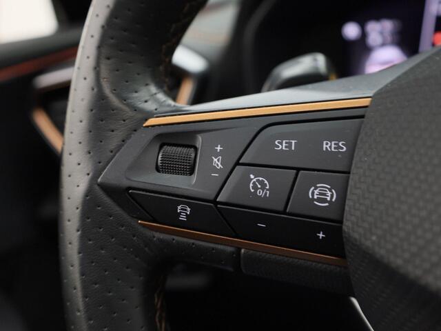 Cupra Formentor 1.4e-Hybrid 180kW/245PK VZ DSG · Panoramadak · Trekhaak · Camera + Parkeersensoren