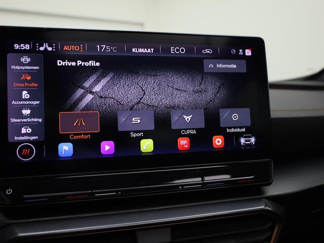Cupra Formentor 1.4e-Hybrid 180kW/245PK VZ DSG · Panoramadak · Trekhaak · Camera + Parkeersensoren
