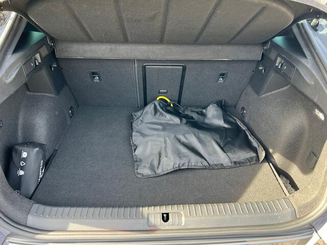 Cupra Formentor 1.4 e-Hybrid VZ Performance virtual cockpit, cruise, trekhaak, navi, sportstoelen