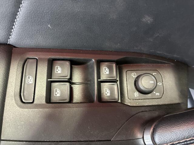 Cupra Formentor 1.4 245pk DSG e-Hybrid VZ Performance · Panoramadak · 360 Camera · Wegklapbare Trekhaak · Dodehoek Detectie · Keyless · 19'' Inch ·