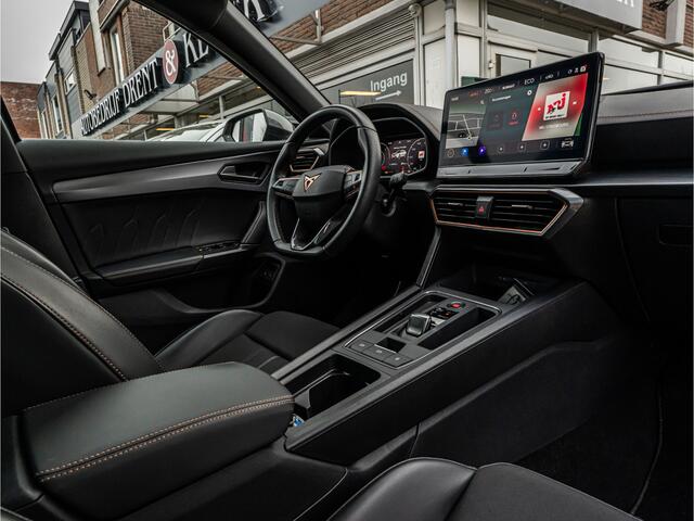 Cupra Formentor 1.4 e-Hybrid VZ Performance PANO SCHAALSTOELEN CAMERA 19 INCH BLACK OPTIC