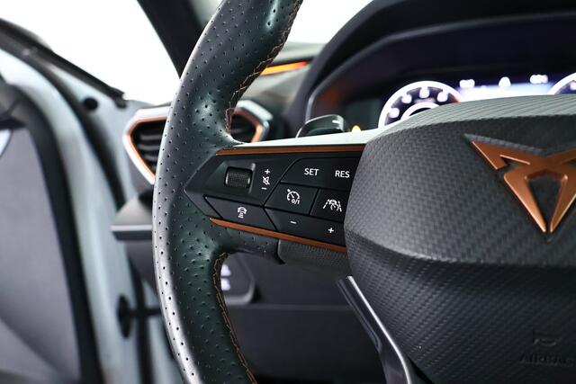 Cupra Formentor 1.5 TSI / Panorama / CarPlay/ Travelassist / LED