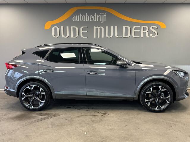 Cupra Formentor 1.4 TSI e-Hybrid ACC/Camera//Parkeersensoren