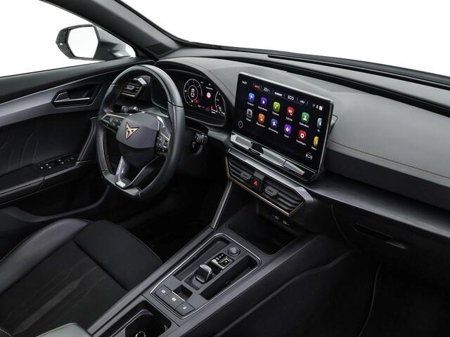 Cupra Formentor 1.4 TSI 204pk DSG e-Hybrid Essential Limited · Panoramadak · Camera · Apple/Android Car Play · Stuurwielverwarming · Keyless · Sfeerverlichting ·