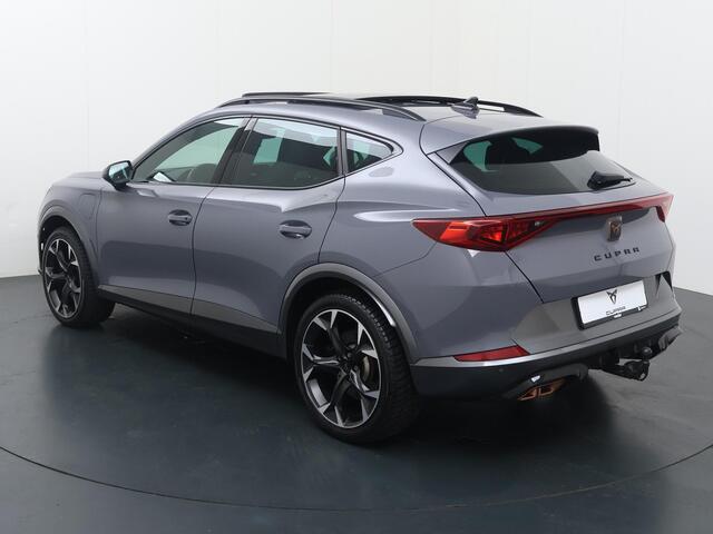 Cupra Formentor 1.4 e-Hybrid VZ Copper Edition | 245 PK | SoH 97% | Trekhaak | Panoramadak | Lederen bekleding | Matrix LED koplampen | Area view 360 graden |