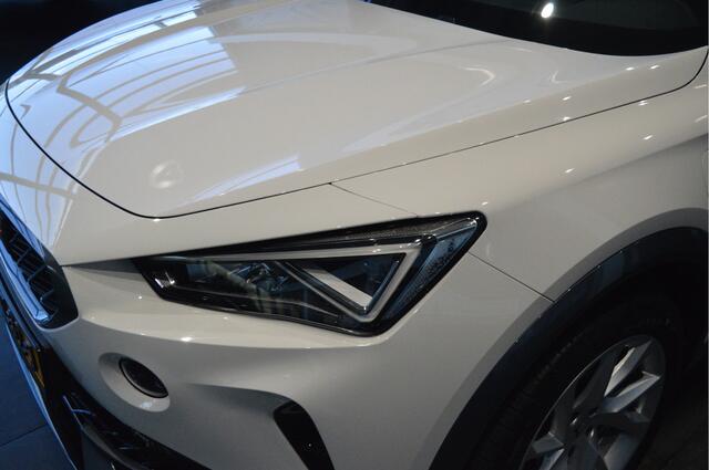 Cupra Formentor 1.4 e-Hybrid Carplay keyless cruise led pdc !!