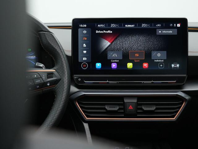 Cupra Formentor 1.4 e-Hybrid 204 pk | Panoramadak | Matrix LED | Achteruitrijcamera | Navigatie | Adaptive Cruise