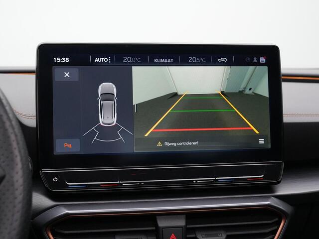 Cupra Formentor 1.4 e-Hybrid 204 pk | Panoramadak | Matrix LED | Achteruitrijcamera | Navigatie | Adaptive Cruise