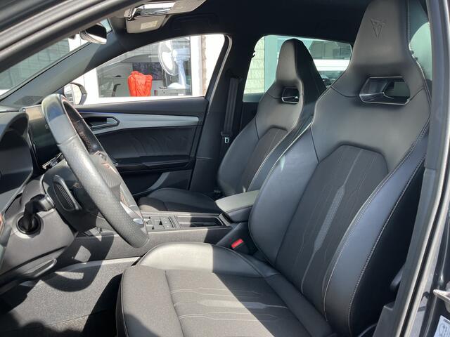 Cupra Formentor 1.4 e-Hybrid VZ Performance / AUTOMAAT/ 245 PK/ ADAPT. CRUISE/ DIGITAL DASH/ NAVI/ STOELVERWARM./ FULL LINK/ PARK. SENSOREN + CAMERA/ KEYLESS