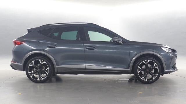 Cupra Formentor 1.4 TSI eHybrid 204pk PHEV Adrenaline / Navigatie / Camera / Trekhaak / Elektrische achterklep