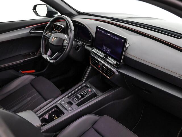 Cupra Formentor 1.4 245pk DSG e-Hybrid VZ Performance · Camera · Apple/Android Car Play · P-Sensoren · Stoel-& Stuurverwarming · 19'' Inch ·