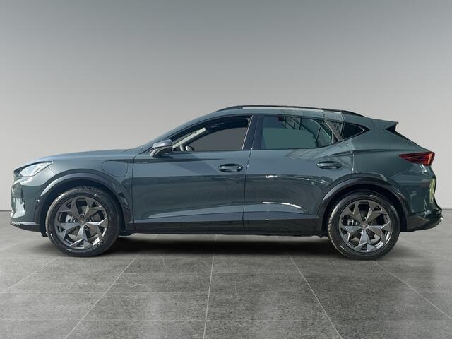 Cupra Formentor 1.5 204pk TSI e-Hybrid Business Parkeersensor voor en achter | 360 area view camera | Sfeerverlichting