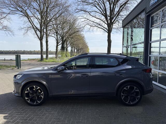 Cupra Formentor 1.4 TSI e-Hybrid Ess Adaptive Cruise , Carplay , Led , Graphene Grey