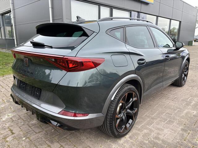 Cupra Formentor 1.4 e-Hybrid VZ Copper Edition 245pk | PHEV | Plug-in Hybride | Stoelverwarming | Camera | Adaptieve cruisecontrol (ACC) | Elektrisch verstelbare stoelen met geheugen