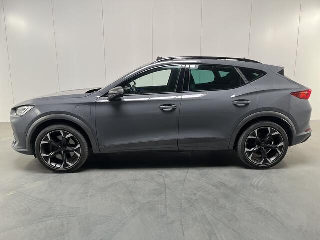 Cupra Formentor 1.4 e-Hybrid Performance / AUTOMAAT/ 245 PK/ PANO/ STUUR+STOELVERWARM./ ACC/ FULL LINK/ PARK.SENSOR.V+A/ 360 CAMERA/ DODEHOEK/ KEYLESS/ RIJ-MODI/ NAVI/ DAB/ CLIMA/ LED/ 19'' LMV