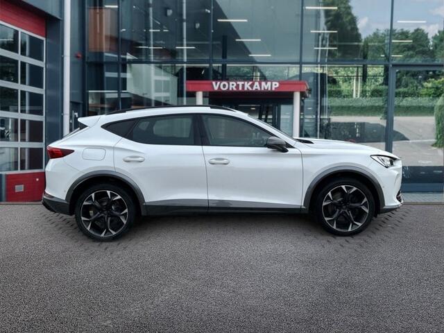 Cupra Formentor 1.4 TSI E-HYBRID VZ PERFORMANCE BUCKET-SEATS/TREKHAAK/CAMERA/ELEK-KLEP/STOELVERW