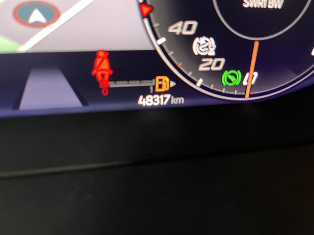 Cupra Formentor 1.4 e-Hybrid VZ Black Edition / 245 PK/ AUTOMAAT/ PANODAK/ MEMORY SEAT/ LEDER/ KEYLESS/ NAVI/ FULL LINK/ STOELVERWARMING/ PARK. SENSOREN + CAMERA