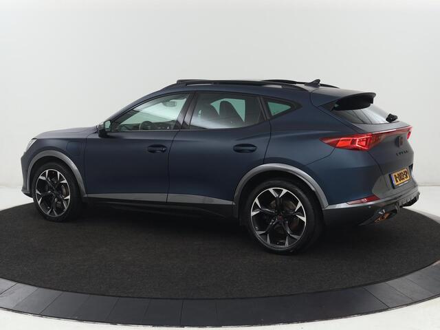 Cupra Formentor 1.4 eHybrid VZ Performance | SOH 89% | Panoramadak | Leder | Stoelverwarming | Carplay | Sfeerverlichting | Adaptive cruise | Camera | Navigatie | Stuurverwarming | PHEV | Plug In