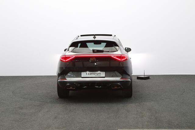 Cupra Formentor 1.4 e-Hybrid 245 PK VZ Performance PHEV, Panoramadak, Winterpakket, Camera