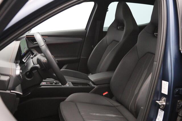 Cupra Formentor 1.4 e-Hybrid 204 PK Performance PHEV, Panoramadak, Kuipstoelen, Memory, Adap. Cruise Control