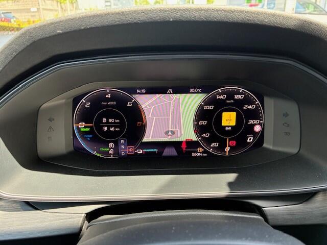 Cupra Formentor 1.4 TSI e-Hybrid Essential / App Connect / Navi / PDC