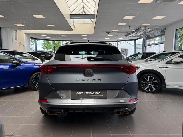 Cupra Formentor 1.4 e-Hybrid VZ Black Edition / Pano / Camera /