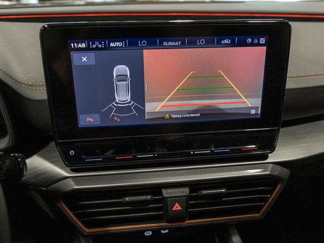 Cupra Formentor 1.5 TSI Business Edition Plus / 150pk / Panorama dak / Achteruitrij camera / Stoel en stuur verwarming /