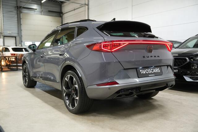Cupra Formentor 1.5 TSI * Pano - Sfeer - Blind Spot - Camera - Keyless - 19" - App *