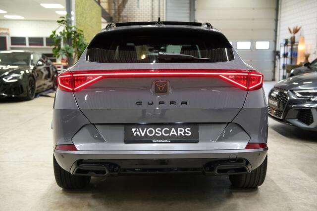Cupra Formentor 1.5 TSI * Pano - Sfeer - Blind Spot - Camera - Keyless - 19" - App *