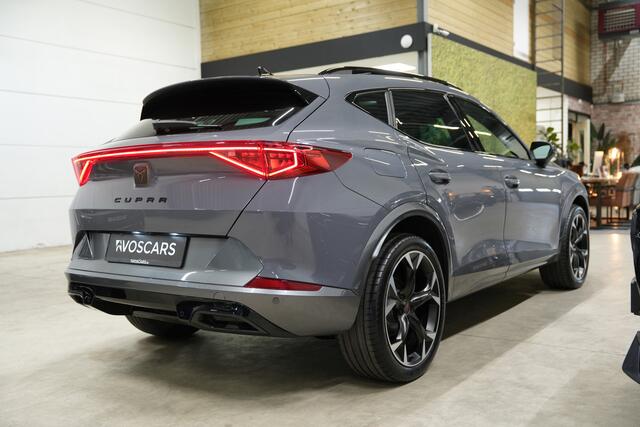 Cupra Formentor 1.5 TSI * Pano - Sfeer - Blind Spot - Camera - Keyless - 19" - App *